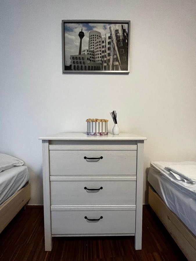 Volksgarten Apartment *